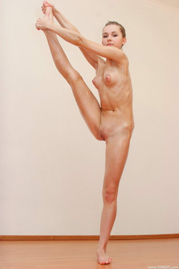 young looking teenage nude art