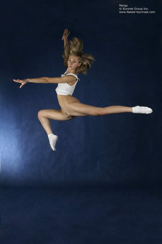 flexible nude dancing photo collection