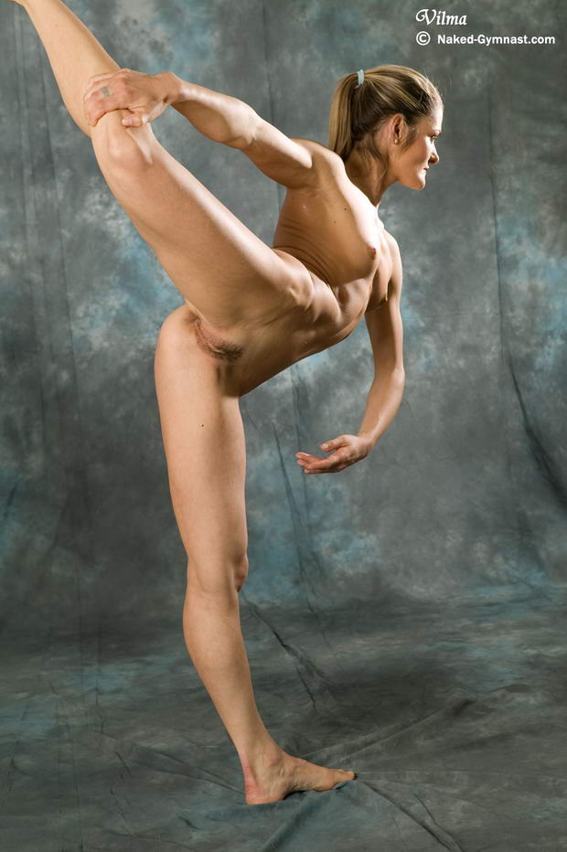 beautiful naked dancers